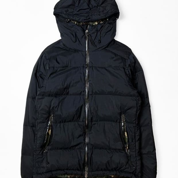 어반리서치도어스 x 난가 이너 카모 풀집 후드 패딩 PN5305