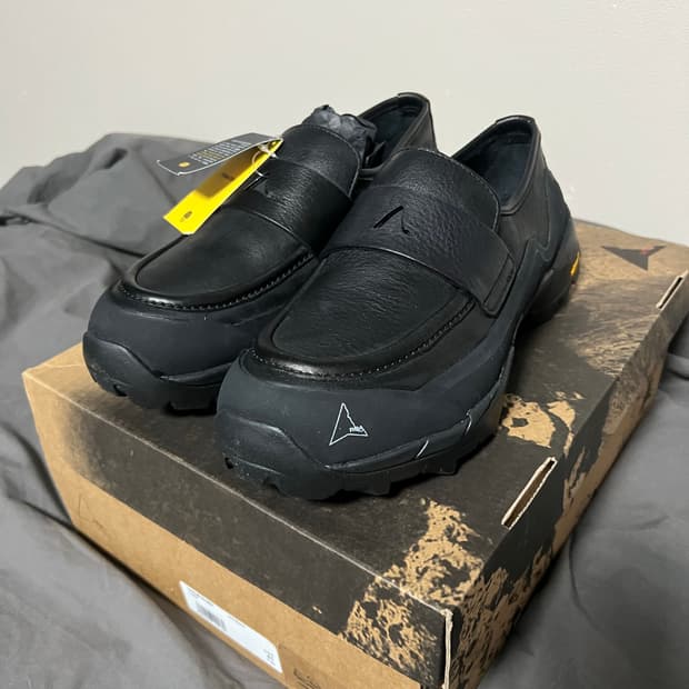 (41) 정가80 로아 로퍼 블랙 새상품 ROA LOAFER