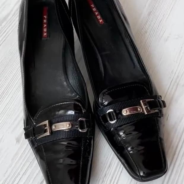 00s 프라다 스포츠 버클 로퍼