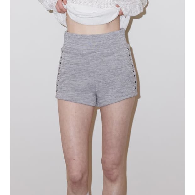 폴리수엠 studded dolphin shorts gray