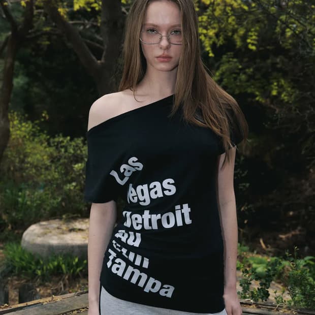 미개봉) 플리즈노팔로우 Sara Lettering Shirring Top