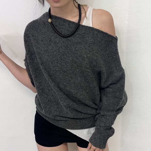 키야기 얼밸런스 니트 차콜 / 새상품 