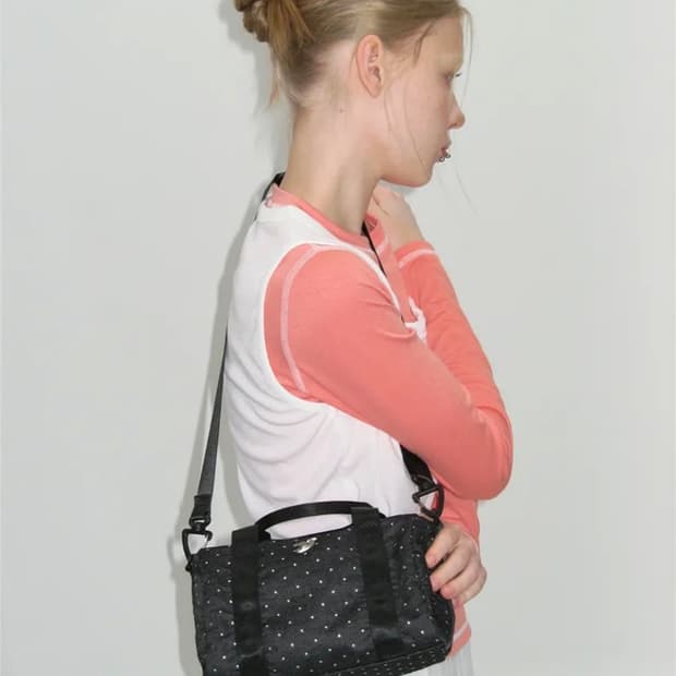 여밈 가방 mini duffle bag (star black)
