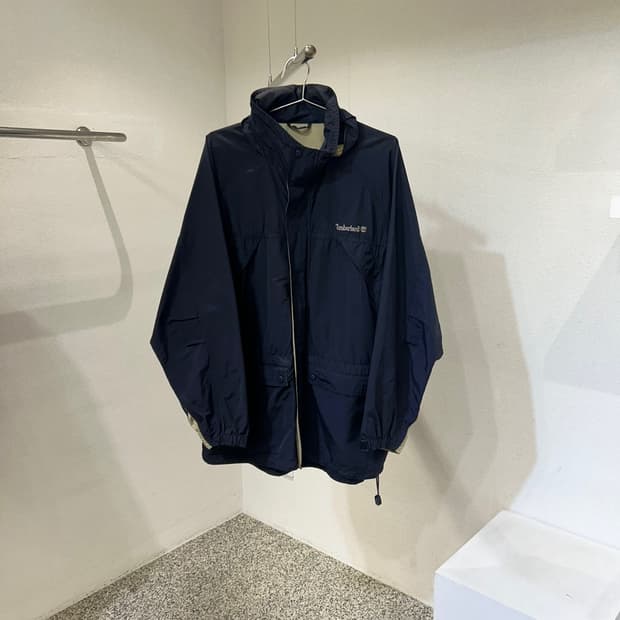 팀버랜드 바람막이 자켓