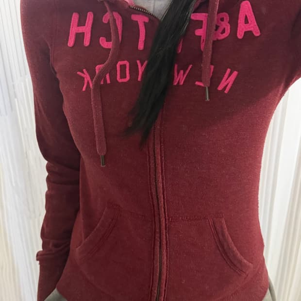 아베크롬비 레드 후드집업 S