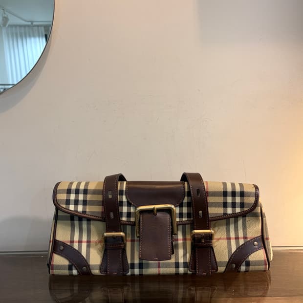 버버리 노바체크 숄더백