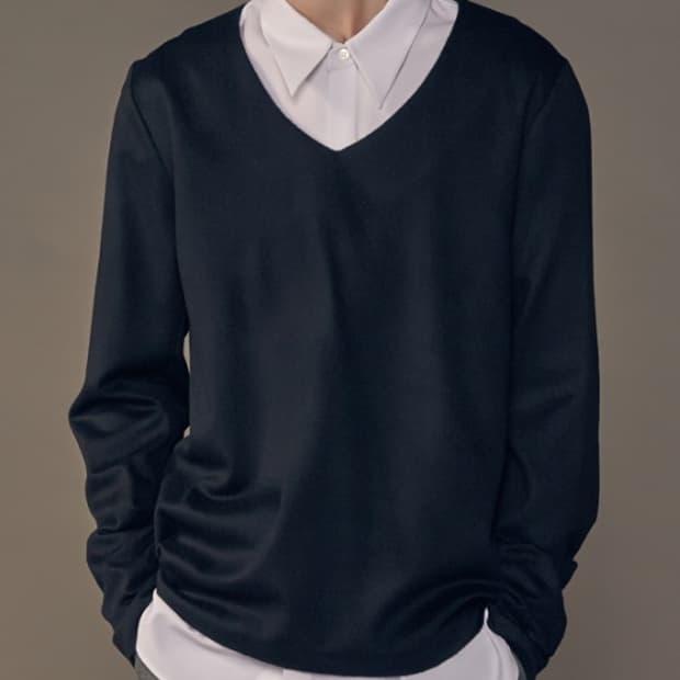 블랑드누아 마르쉐 울 브이넥 니트 블랙 1 사이즈 ( 100 )