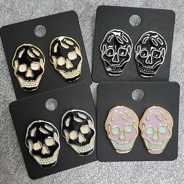 스컬 해골귀걸이