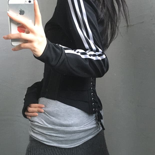 Adidas 아디다스 x 제레미 스캇 블랙 코르셋 디테일 트랙탑 