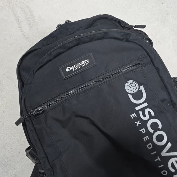 디스커버리 23FW 익스페디션 검정 백팩 31L
