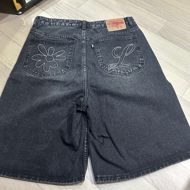 라브로스 반바지 32사이즈