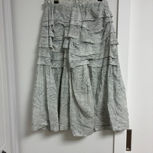 꼼데가르송 패턴 스커트