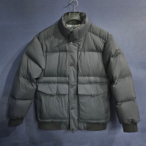 밀레 차콜컬러 남성 110 구스다운 대장급 패딩