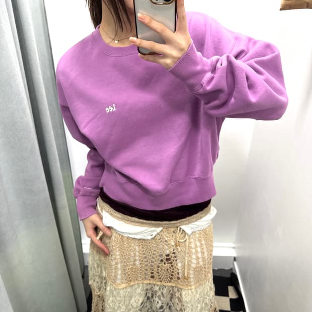 Lee x vis 퍼플 크롭 스웻셔츠