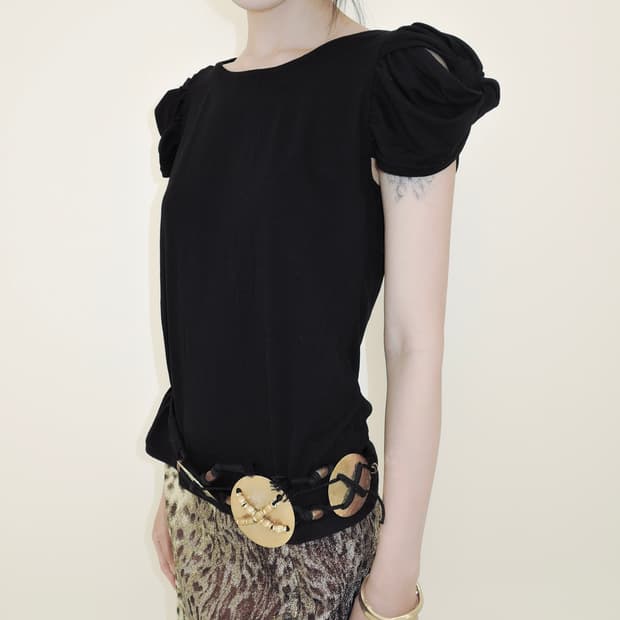 Puff Shoulder Top