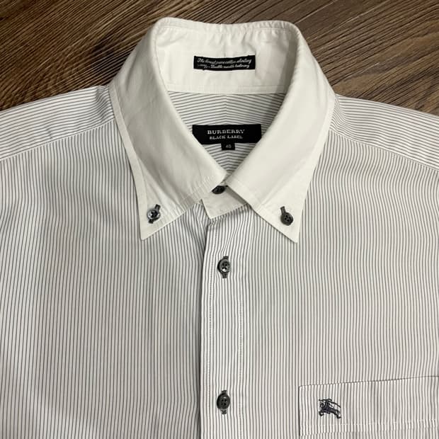 버버리 블랙라벨 자수 로고 스트라이프 셔츠 40