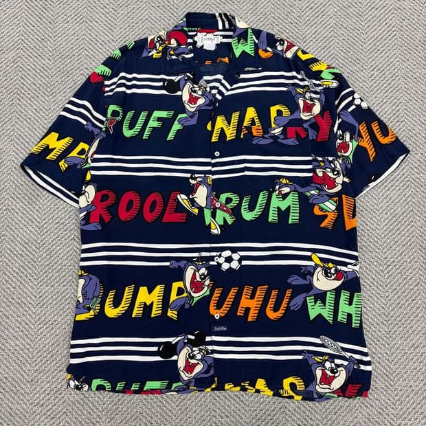 카스텔바작 그래픽 셔츠 v3038