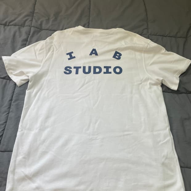 아이앱스튜디오 반팔티