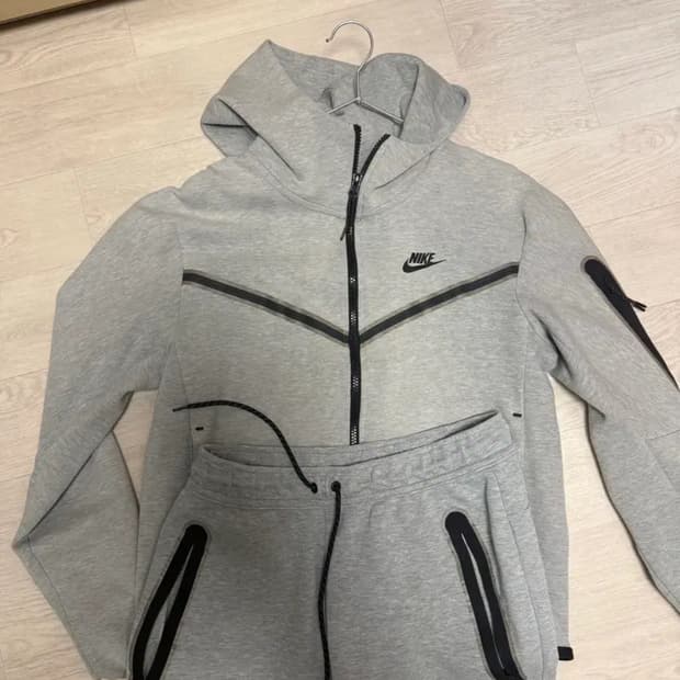 나이키 테크팩 m