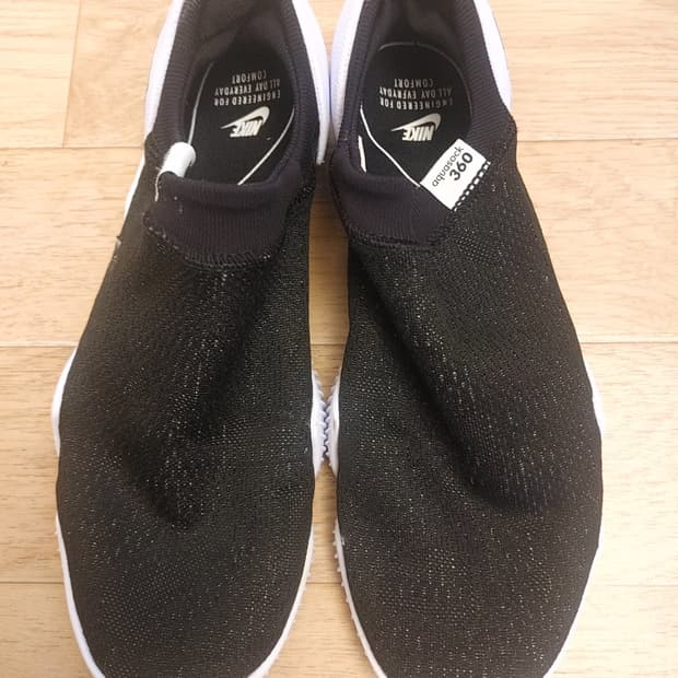 나이키아쿠아슈즈 250