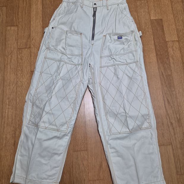 캐피탈 캔버스 럼버