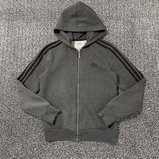 빈티지9. 아디다스 스터드 큐빅 트레포일 후드티셔츠 기모 Y2K 핀터깔