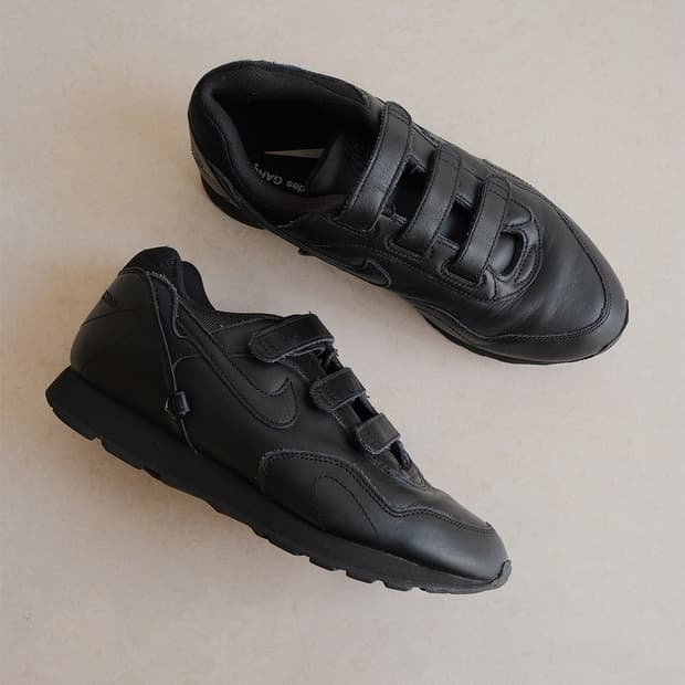 W Nike Outburst V x CDG