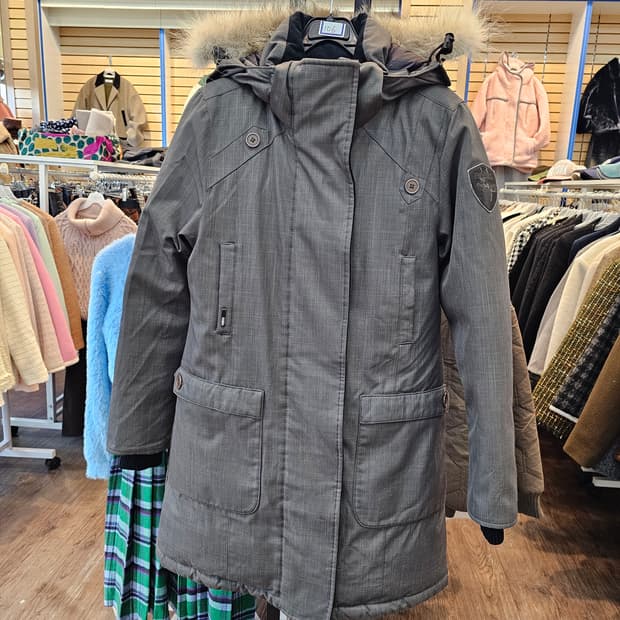 No.106 nobis 노비스 코요테 퍼패딩(XS)