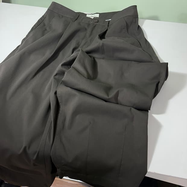 S-M 커스텀어클락 와이드벌룬핏 하이웨스트 원턱 폴리팬츠