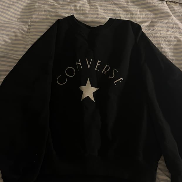 컨버스 크롭 맨투맨