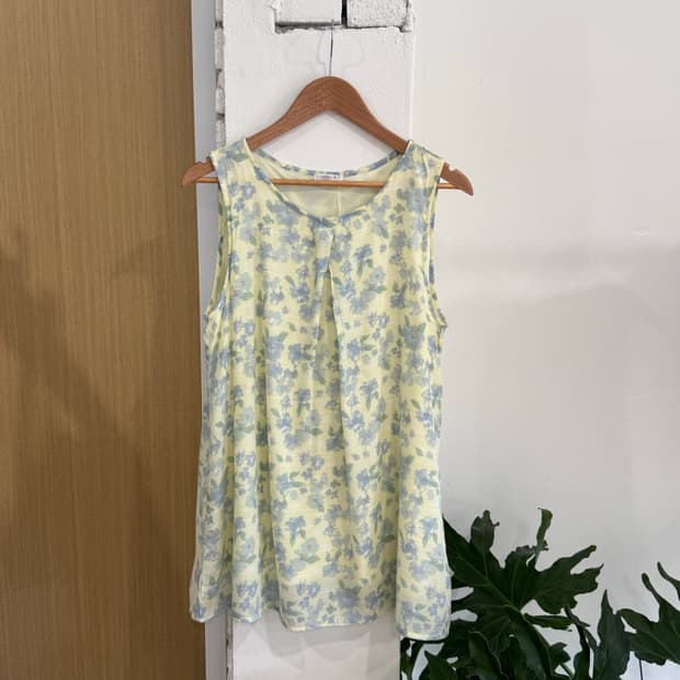 flower sleeveless