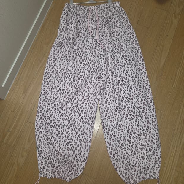 갸루 호피무늬 레오파드 바지
