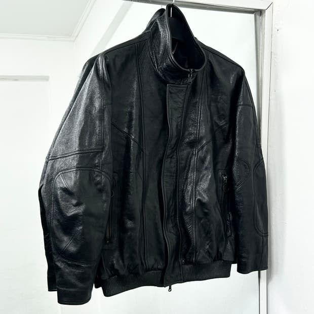 솔리드옴므 20FW 램스킨 하이넥 봄버 자켓