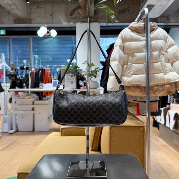 셀린느 딥브라운 마카담 미니 바게트백 