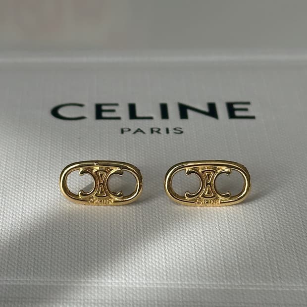 셀린느 오벌 골드 업사이클링 귀걸이