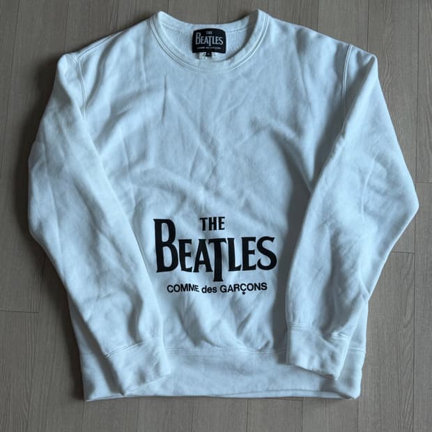 꼼데가르송 X 비틀즈 맨투맨 XL