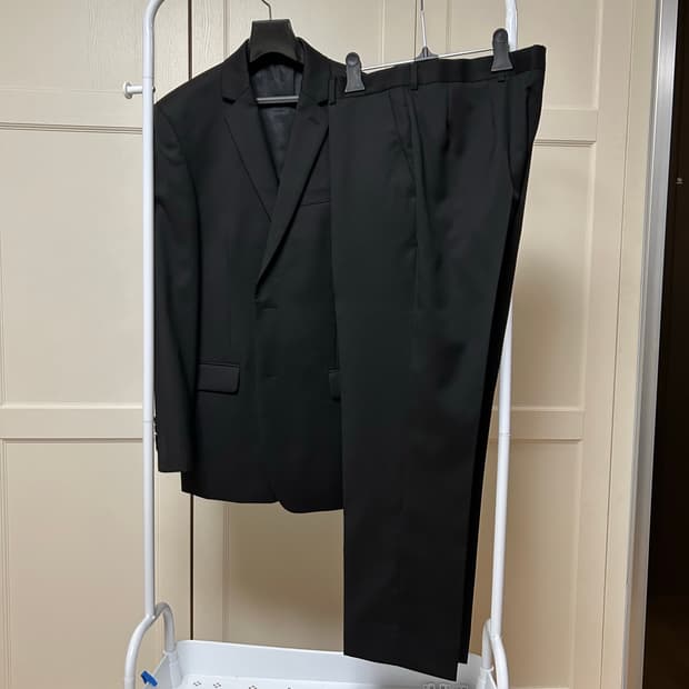 DKNY블랙 수트 셋업 - 새상품