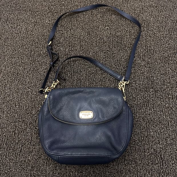 마이클코어스 여성 미니 크로스백 가방 블루