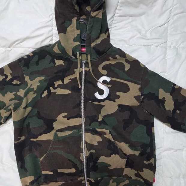 슈프림 25FW 카모 후드집업 L