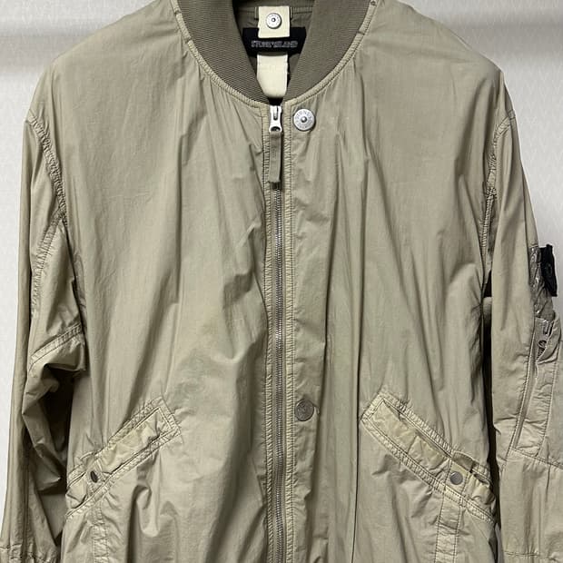 스톤아일랜드 쉐도우 펠레 ovd 자켓 22ss L(105) 국내판