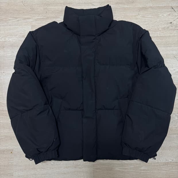 무신사스탠다드 푸퍼 패딩