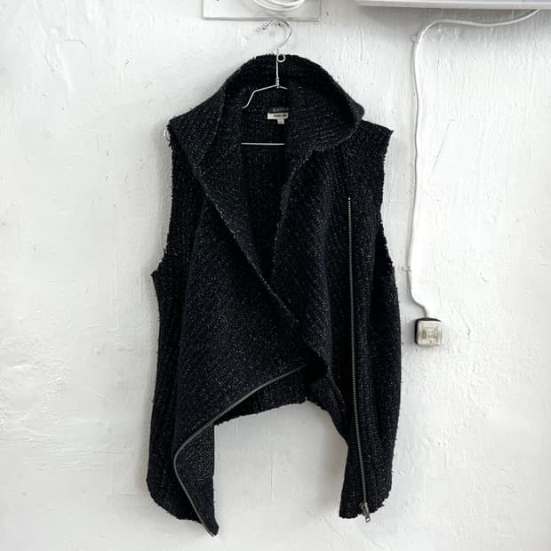 헬무트랭 2011FW 울 니트 드레이프 후드 베스트