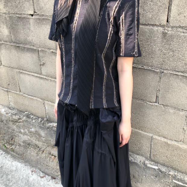 이세이미야케 텍스쳐 탑