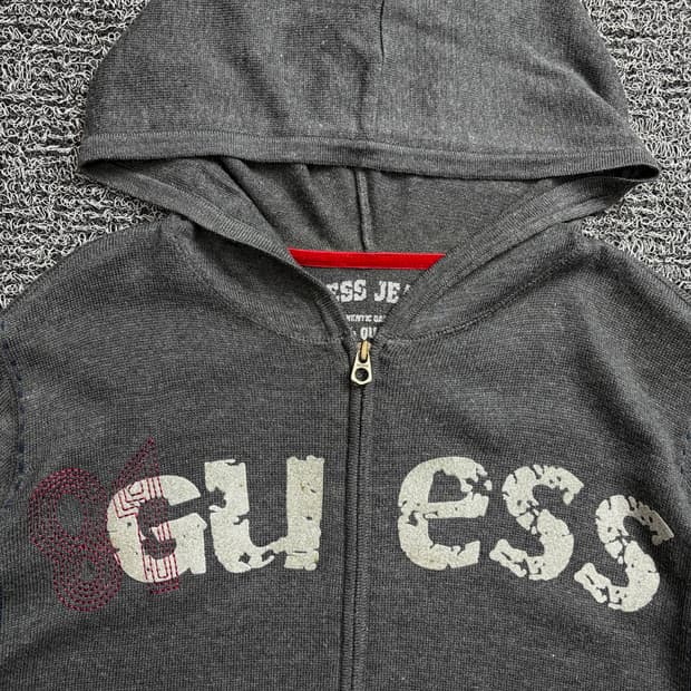 게스 빅로고 y2k 배색 후디 니트 집업 그레이 2003