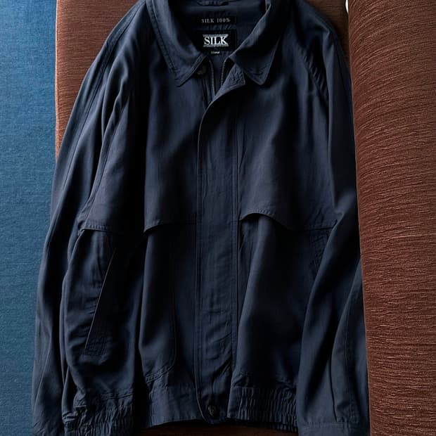  'Silk 100%' loose design wide blouson