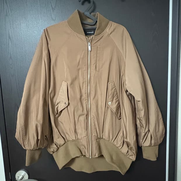 Gu x undercover 봄버