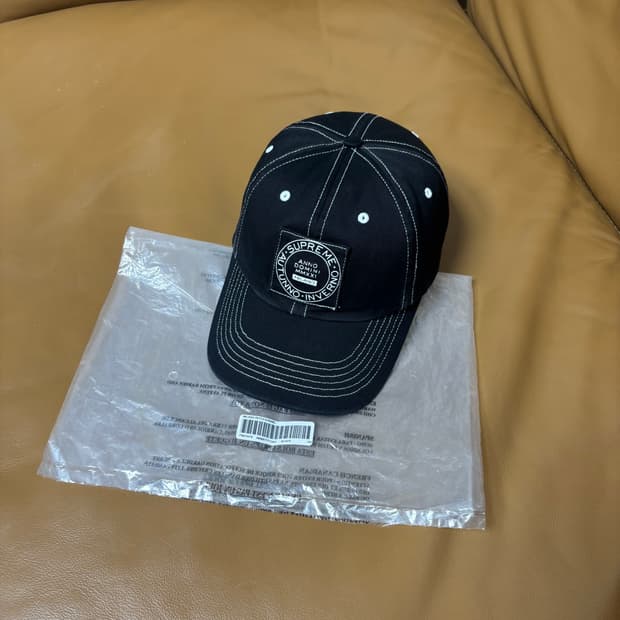 Supreme 슈프림 밀라노 스티치 블랙 6패널 볼캡 모자 (Black)