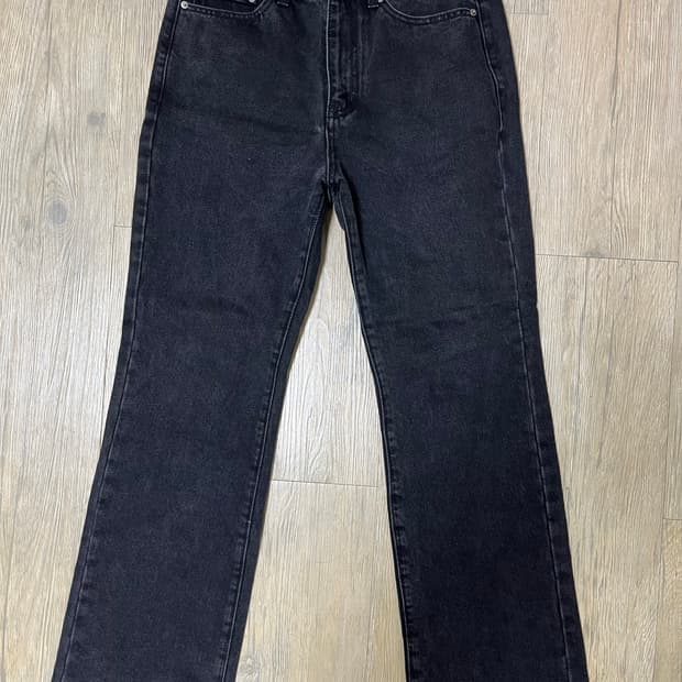 비슬로우 부츠컷 블랙진