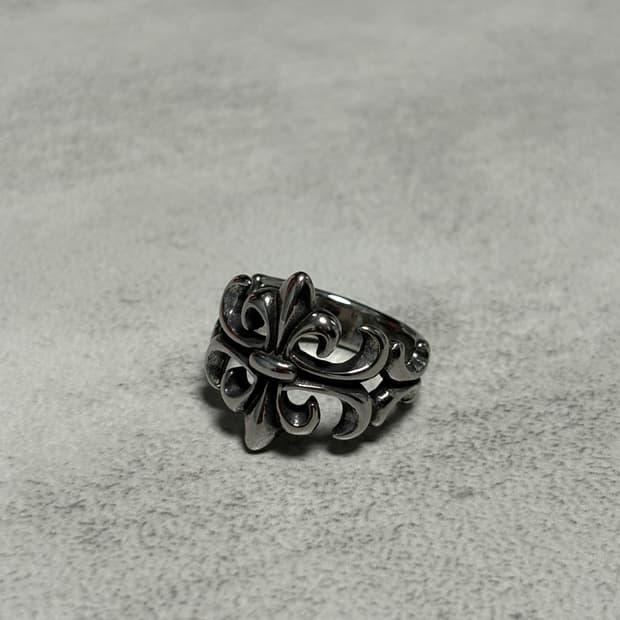 써지컬 크롬 반지