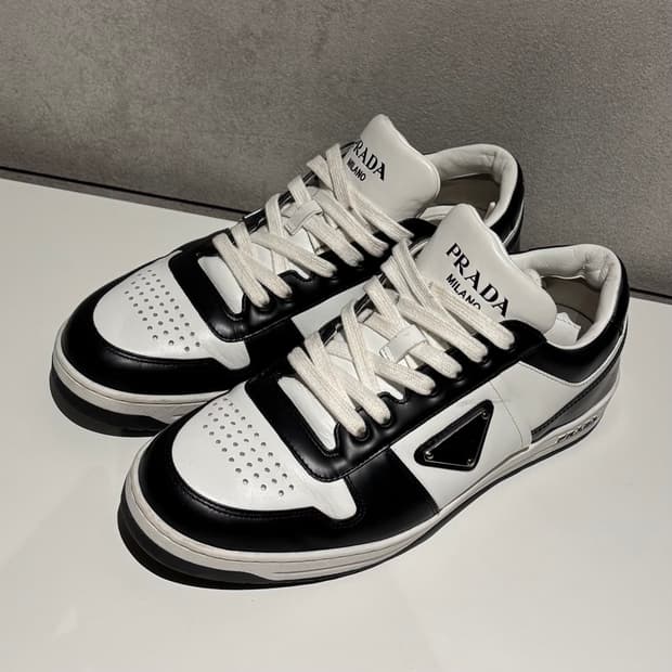 프라다 삼각로고 다운타운 스니커즈